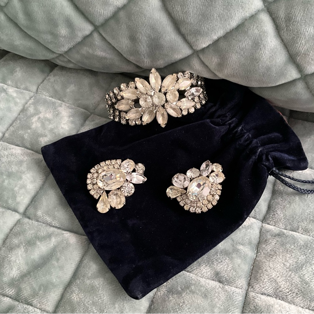 Vintage Crystal Jewelry Set - Picture 3 of 6